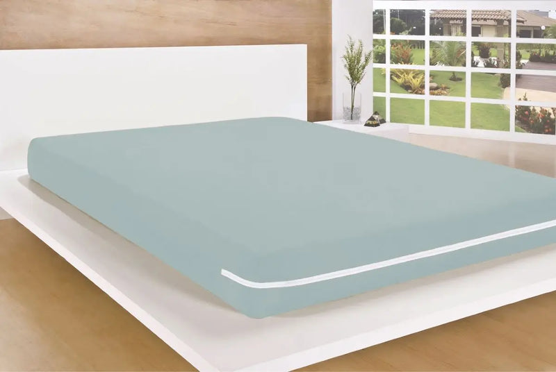 CAPA COM DE ZÍPER DE METAL